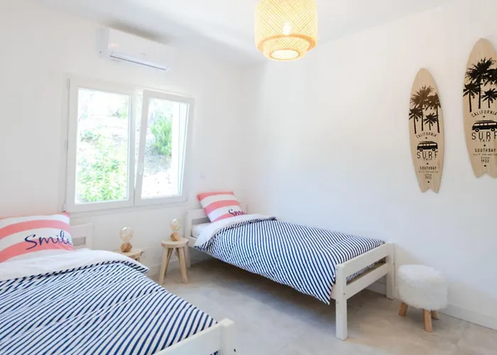 Splendid With Swimming Pool & Sea View * Saint-Peïre-sur-Mer