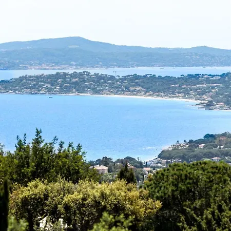 Splendid With Swimming Pool & Sea View Holiday home Saint-Peire-sur-Mer