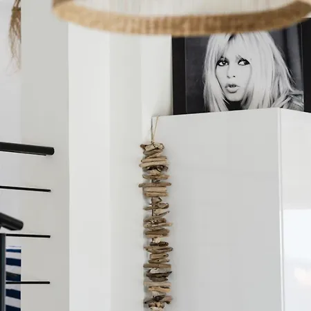 Splendid With Swimming Pool & Sea View *